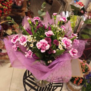 Bukiet kwiatów romantyczny