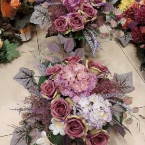 Zestaw kompozycji na grób