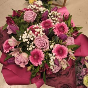 Bukiet kwiatów urodzinowy