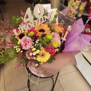 Flower box prezentowy na 40 urodziny