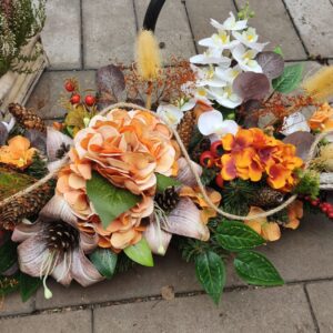 Podłużna kompozycja stroik nagrobny