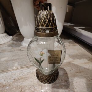 Znicz " Czas przemija, pamięć zostaje "