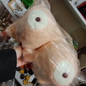 Pluszowy biust poduszka