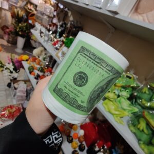 Papier z nadrukiem 100 dolarów