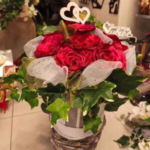 Flower box Rocznica Ślubu - róże atłasowe