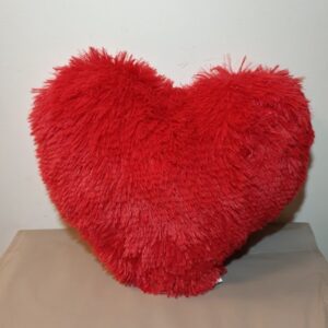 Poduszka serce futerkowe – Czerwone szaleństwo miłości