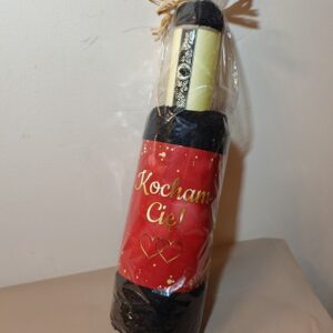Zabawna butelka „Kocham Cię!” – pluszowy ręcznik w formie wina