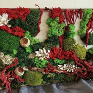 Dekoracja ścienna z mchu stabilizowanego – 68 × 48 cm