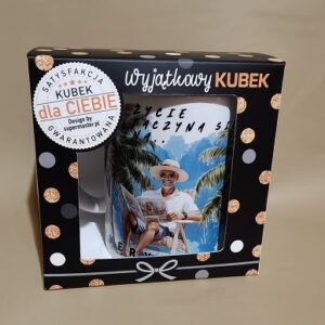 Wyjątkowy kubek „Życie zaczyna się na emeryturze” – prezent dla szczęśliwego emeryta!